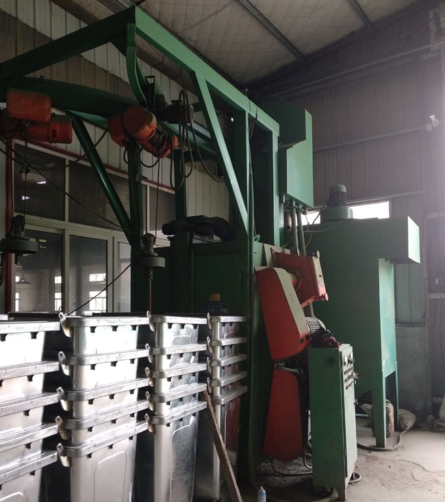 濟(jì)南歷下區(qū)吊鉤式拋丸機(jī)案例現(xiàn)場 濟(jì)南歷下區(qū)吊鉤式拋丸機(jī)案例現(xiàn)場