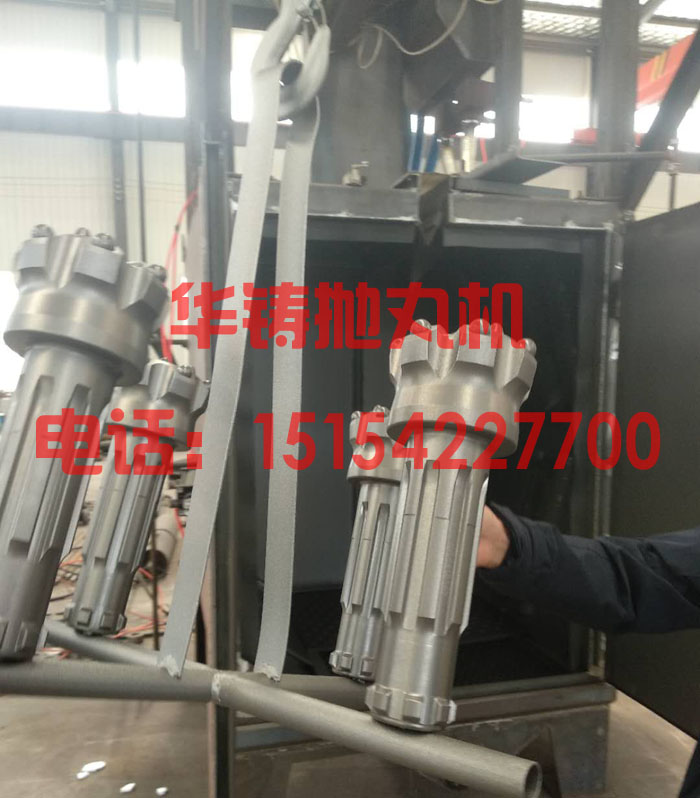 吊鉤式拋丸強(qiáng)化設(shè)備使用現(xiàn)場(chǎng)圖 吊鉤式拋丸強(qiáng)化設(shè)備使用現(xiàn)場(chǎng)圖